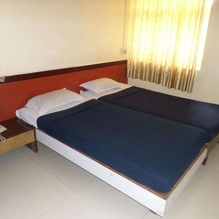 Hotel Sadanand Szangli Kültér fotó