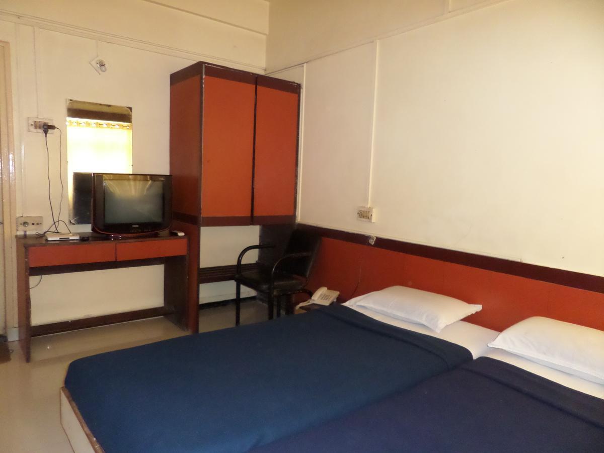 Hotel Sadanand Szangli Kültér fotó